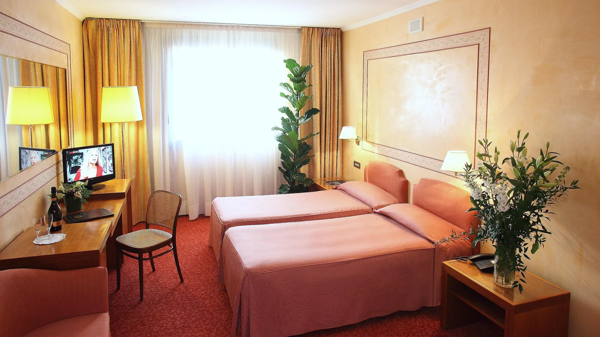 Hotel Cyrano Saronno