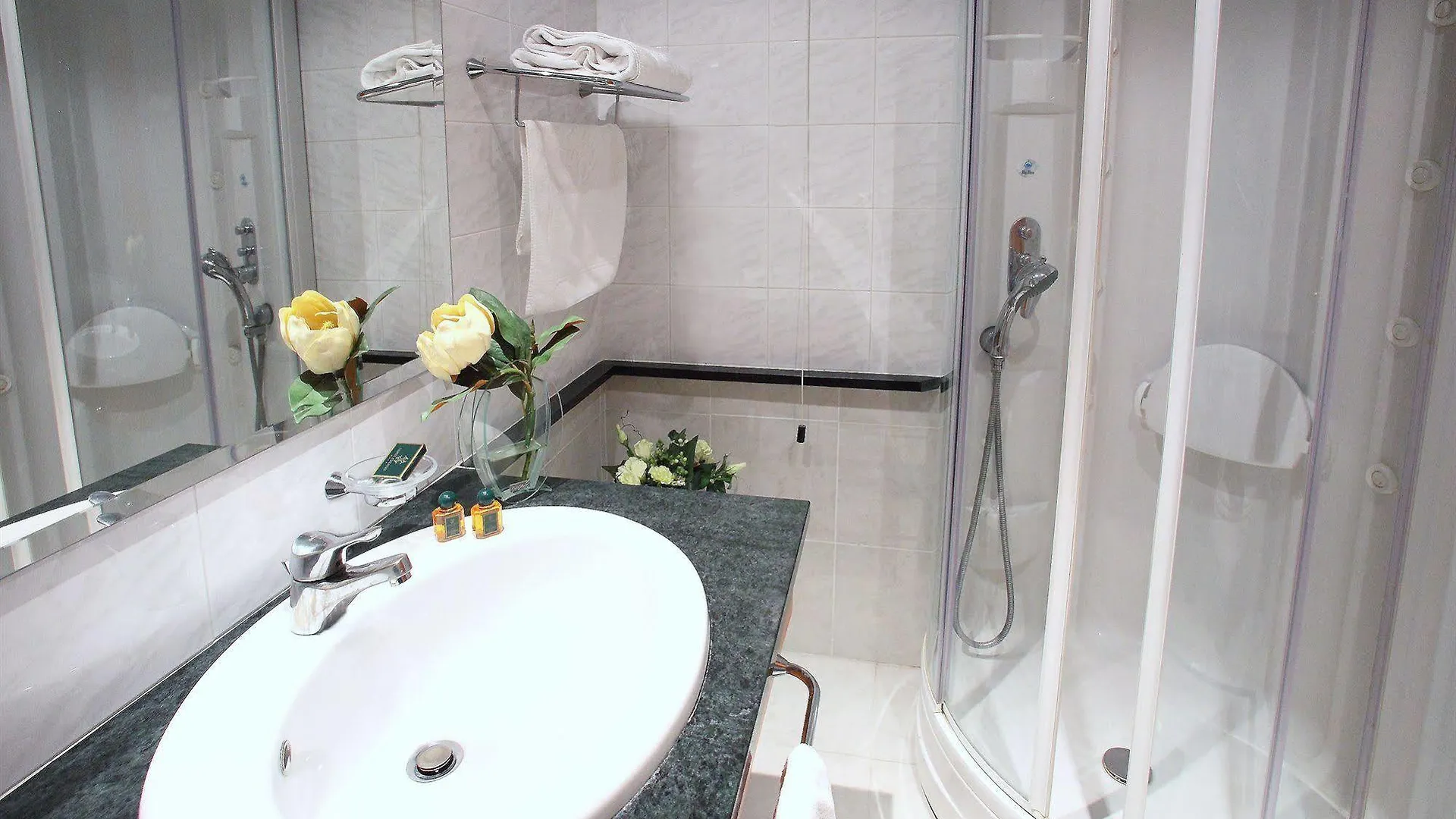 Hotel Cyrano Saronno